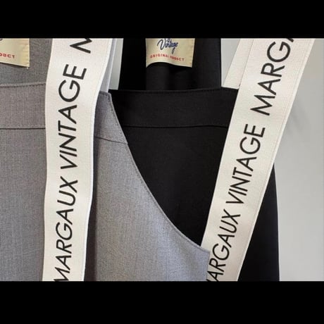【MARGAUX VINTAGE 2027 PS】ロゴストラップスカート