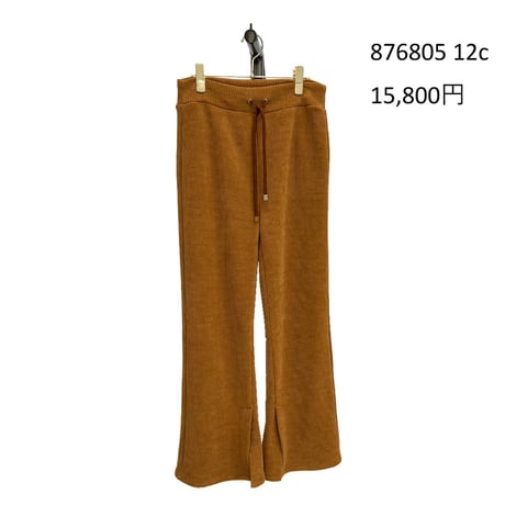 876805ストレッチコーデュロイフレアパンツ