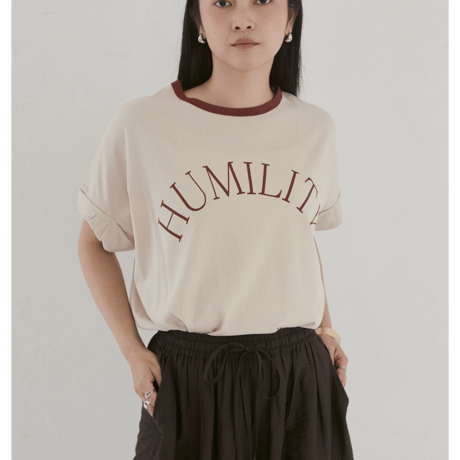 【hunch】ビンテージスラブ ネック配色ロゴTシャツ