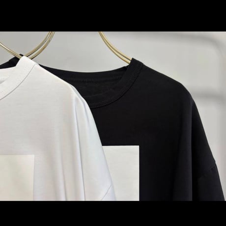 【MARGAUX VINTAGE 2027 PS】THE DEVIL WEARS PRADA 2 TEE（デジタルプリント）