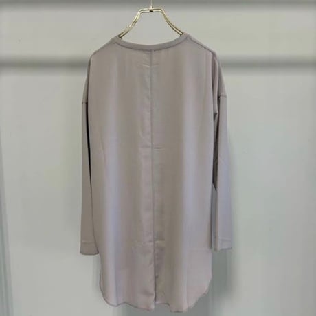 【MARGAUX VINTAGE 2027 PS】シアーロゴ刺繍ブラウス -