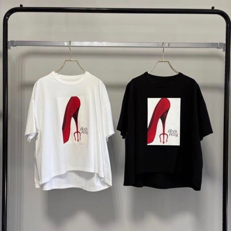 【MARGAUX VINTAGE 2027 PS】THE DEVIL WEARS PRADA 2 TEE（デジタルプリント）