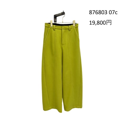 876803ニードルパンチバレルレッグパンツ