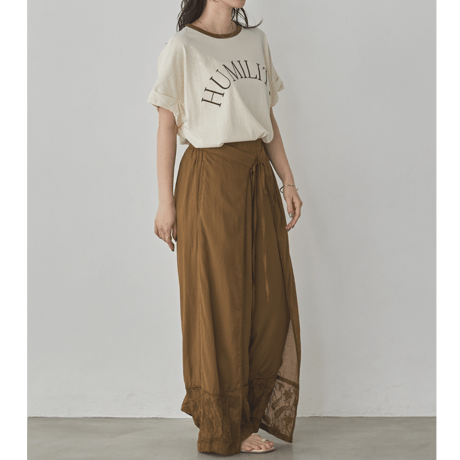 【hunch】ビンテージスラブ ネック配色ロゴTシャツ