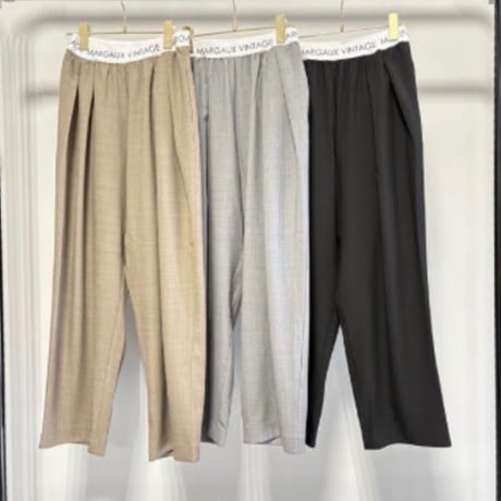 【MARGAUX VINTAGE 2027 PS】ウエストロゴタックパンツ
