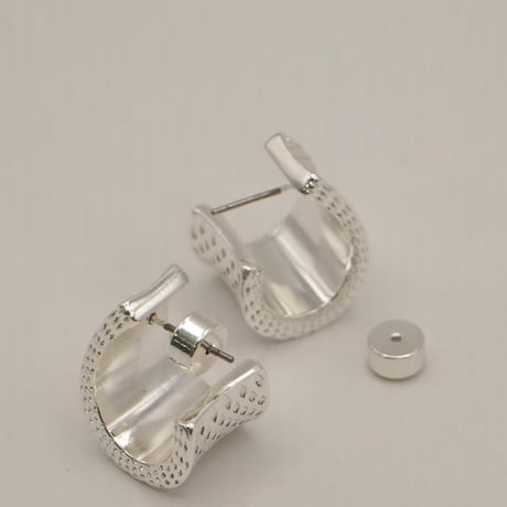 【CHIGNON】ﾄﾞｯﾄﾜｲﾄﾞﾌｰﾌﾟﾋﾟｱｽ