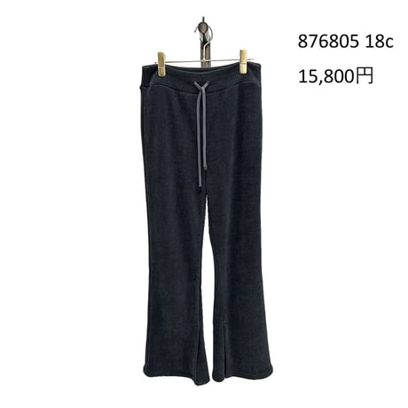 876805ストレッチコーデュロイフレアパンツ
