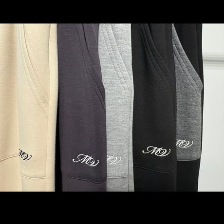 【MARUGAUX 2026 AW】ダンボールニットベイカーパンツ