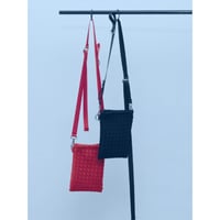 【MARGAUX VINTAGE 2027 PS】編みこみポシェットBAG