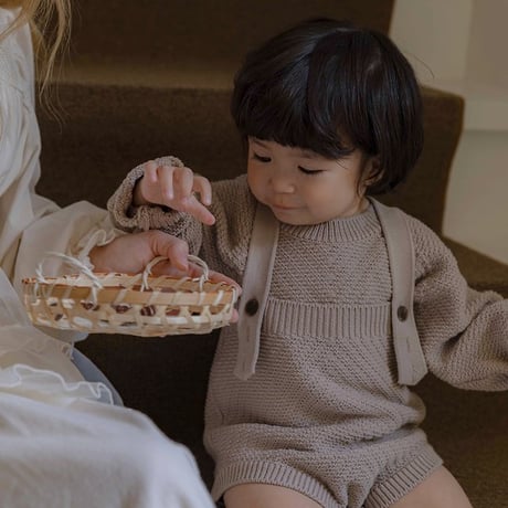 [予約] Loen Knit Set (Round-neck Sweater + Overalls)/ OREN by Hibyebebe