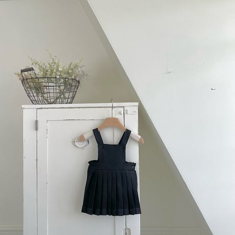[予約] Louis Pleated Suspender Skirt/ Monbebe