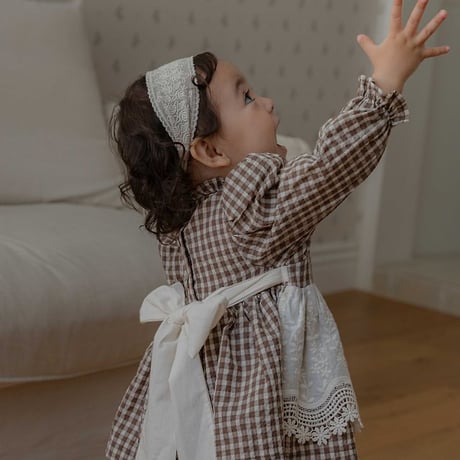 [予約] Cocobell Apron Suit/ OREN by Hibyebebe