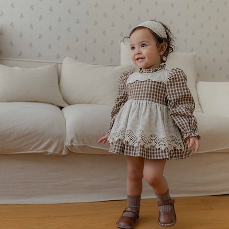 [予約] Cocobell Apron Suit/ OREN by Hibyebebe