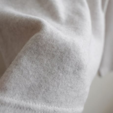 [予約] Emily T-shirt/  Puella FLO
