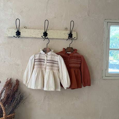 [予約] Merci Smocked Blouse/ OREN by Hibyebebe