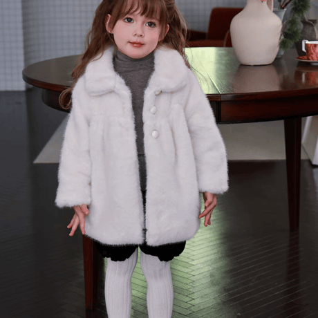[予約] Polar White Fluffy Coat