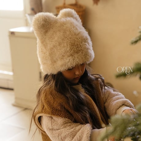 [予約]Cat Faux Fur Beanie/ OREN by Hibyebebe
