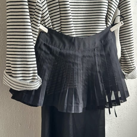 [予約] Layered Pleated Apron (Adult) / Monbebe