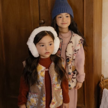 [予約] Florette Dumble Fleece Vest/ OREN by Hibyebebe