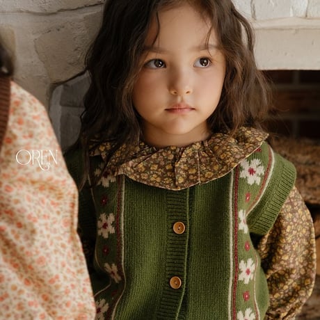 [予約] Bert Fleur Knit Vest/ OREN by Hibyebebe