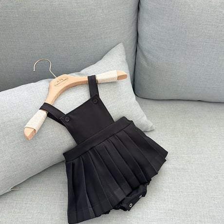 [予約] Louis Pleated Suspender Suit/ Monbebe