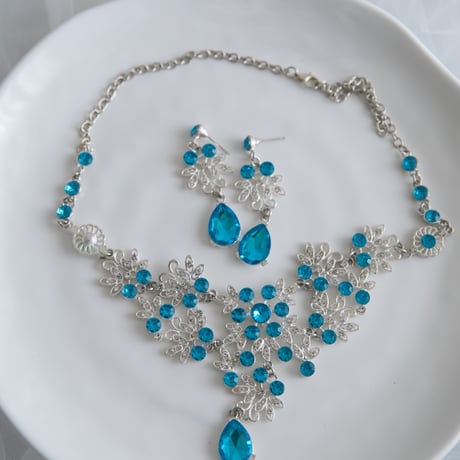[予約] Aqua Bloom Jewelry Set