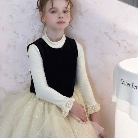 [予約] Ballerina Swan Ribbon Dress + T-shirt