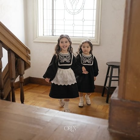 [予約] Olive + Garden Lace Apron/ OREN by Hibyebebe