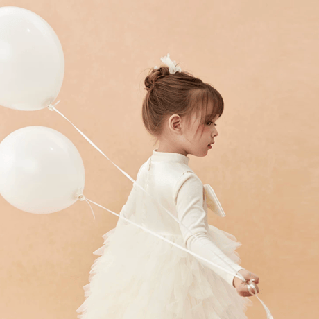 [予約] Milky Petal Bow Dress