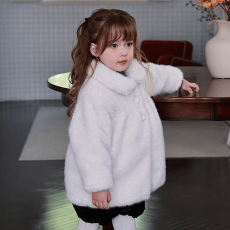[予約] Polar White Fluffy Coat