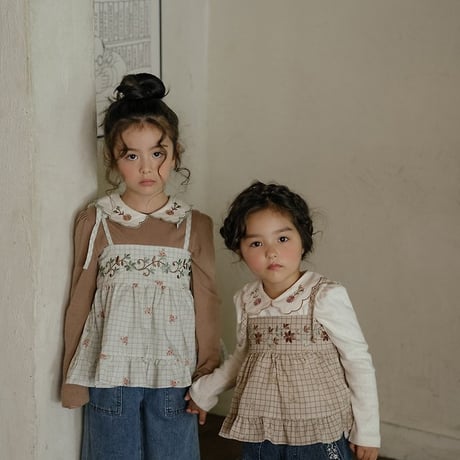 [予約] Cecil Eyelet T-Shirt/ OREN by Hibyebebe