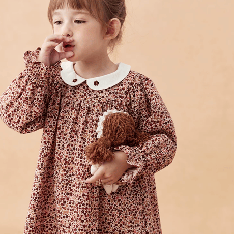 [予約] Vintage Berry Floral Dress