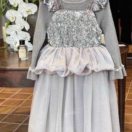 [予約] Silver Moon Ruffle Dress + T-shirt