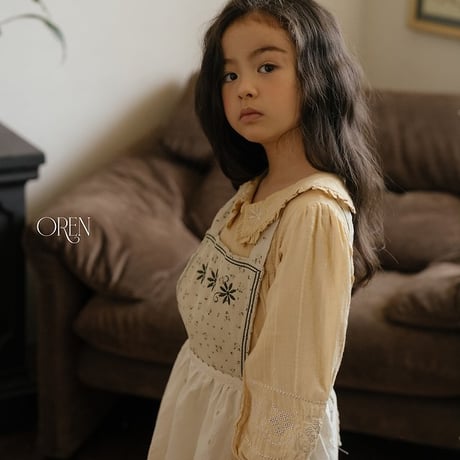 [予約] Honey Beige Blouse/ OREN by Hibyebebe