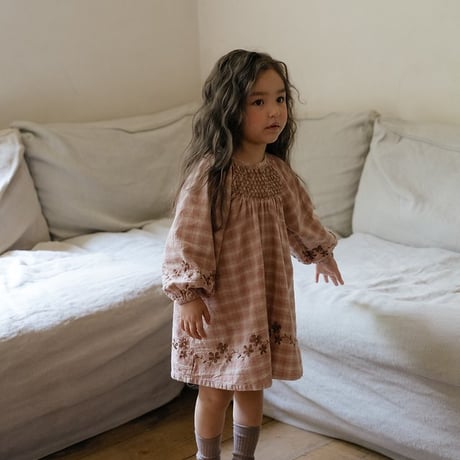 [予約] Hayden embroidery dress/ OREN by Hibyebebe