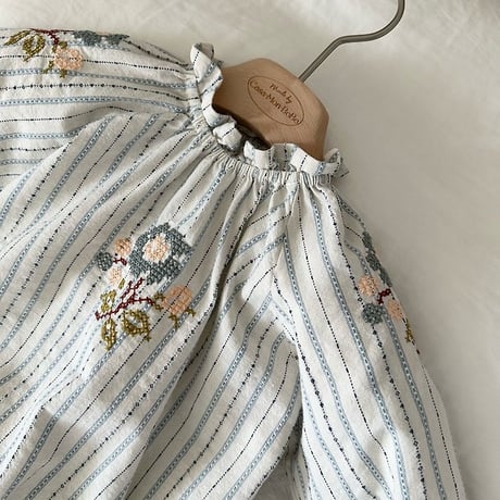 [予約] Olivia Embroidery Suit/ Monbebe