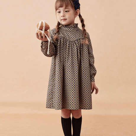 [予約] Petite Dot Ruffle Dress