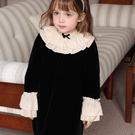 [予約] Cameo Frill Collar Dress