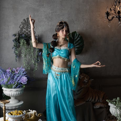 [予約] Arabesque Jewel Queen Set (Adult)