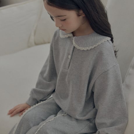 [予約] Pudding Sweatshirt/ Roa