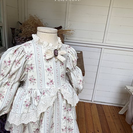 [予約] Happy Dress (brooch not included)/ marron