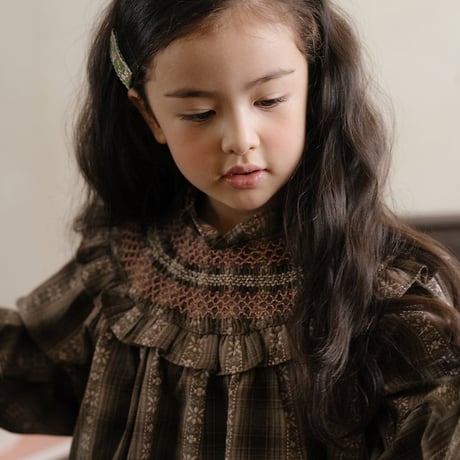 [予約] Mathilde Smocked Blouse/ OREN by Hibyebebe