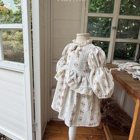 [予約] Happy Dress (brooch not included)/ marron