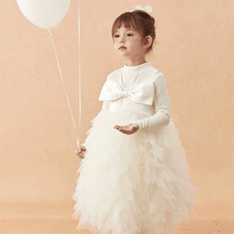 [予約] Milky Petal Bow Dress