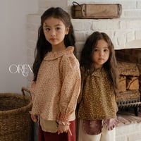 [予約] Rivega Ruffle Blouse/ OREN by Hibyebebe