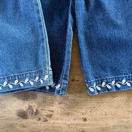 [予約] Maple Embroidered Denim Pants/ OREN by Hibyebebe