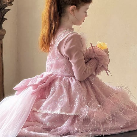 [予約] Pink Blush Feather Dress + T-shirt