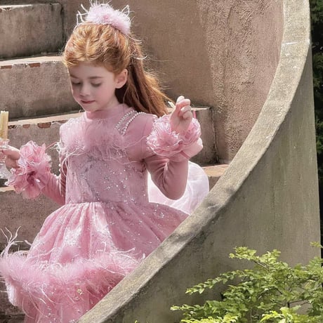 [予約] Pink Blush Feather Dress + T-shirt