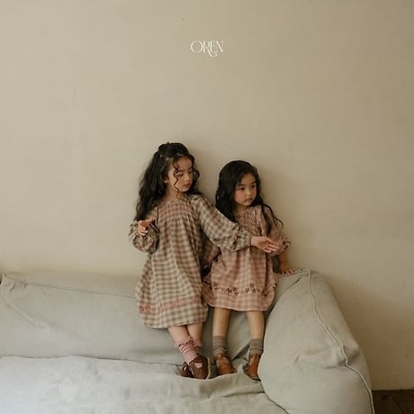 [予約] Hayden embroidery dress/ OREN by Hibyebebe