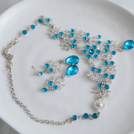[予約] Aqua Bloom Jewelry Set